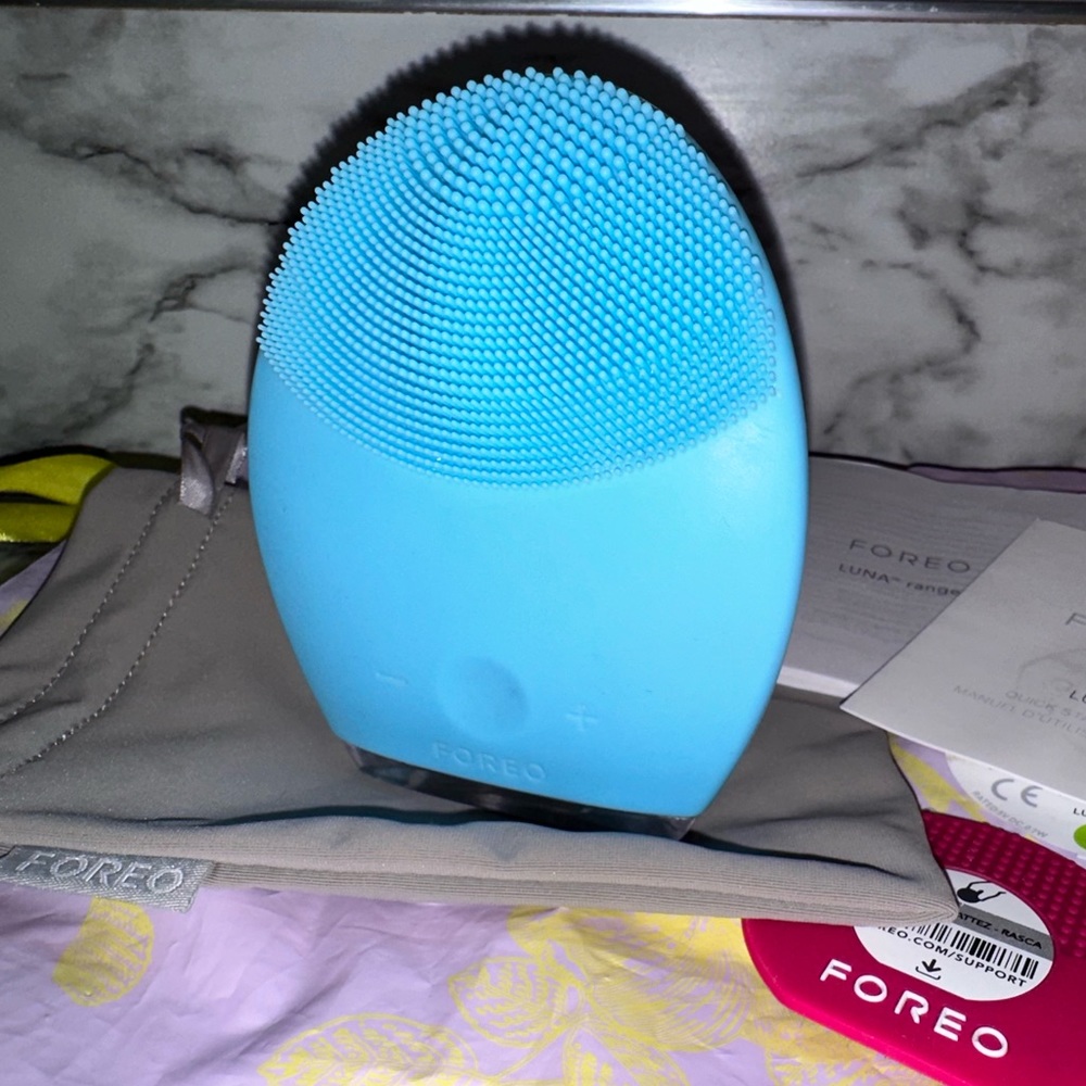 FOREO LUNA - Picture 2 of 5